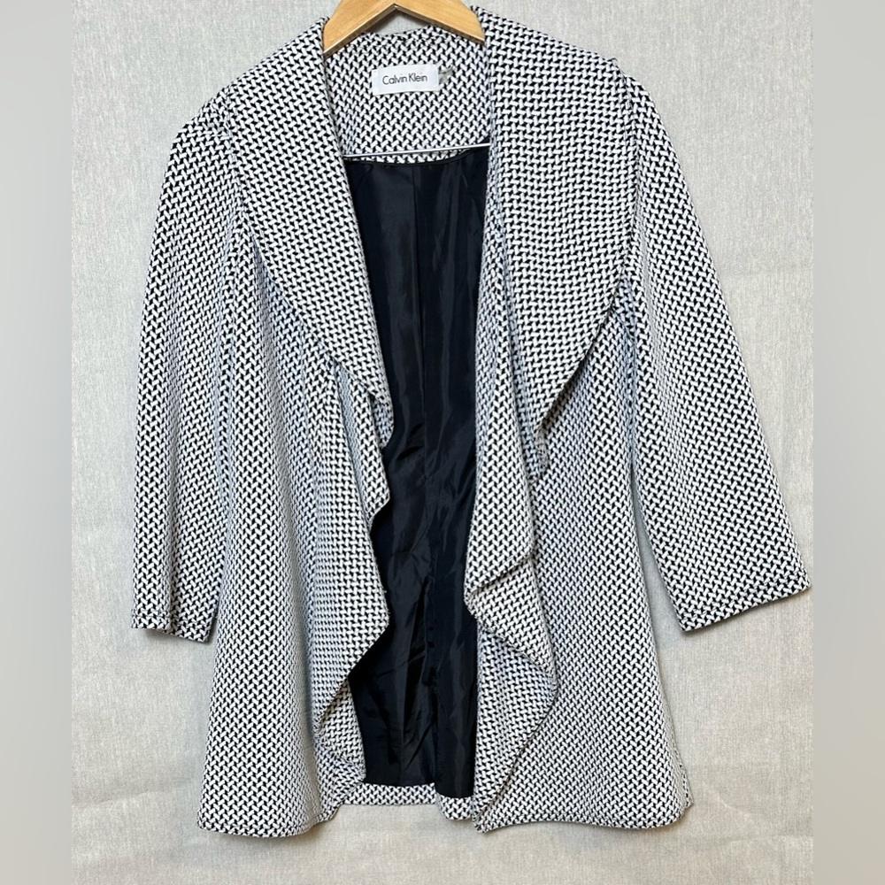 Calvin Klein Black & White Houndstooth Open Front Blazer Size 6